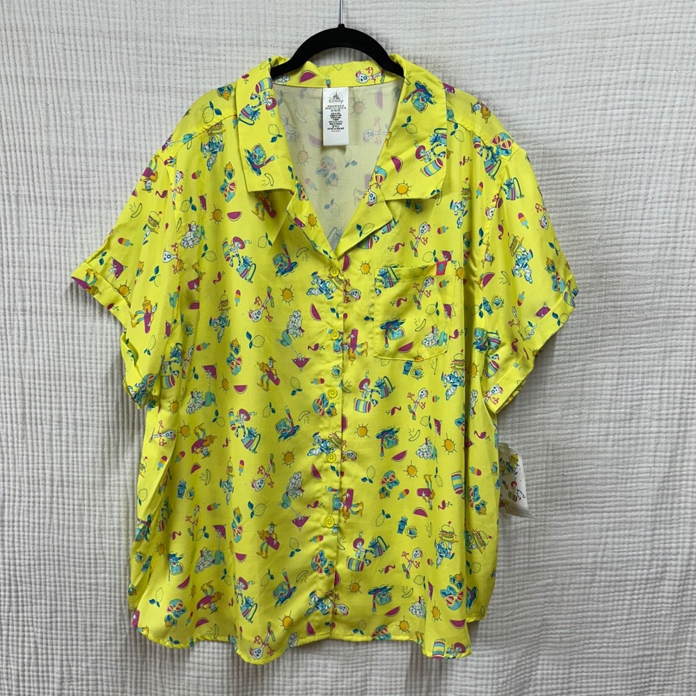 NWT Disney Pixar Toy Story Button Down Shirt Summer Splash 2XL Fun Colorful